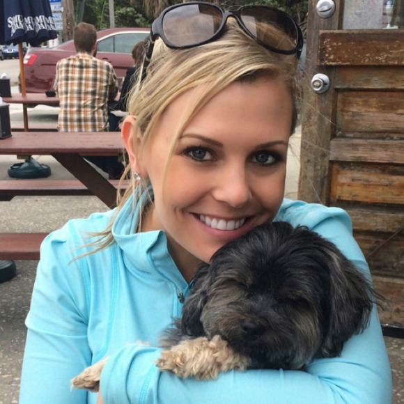 Meet the Posher Other - Meet your Posher, Laura